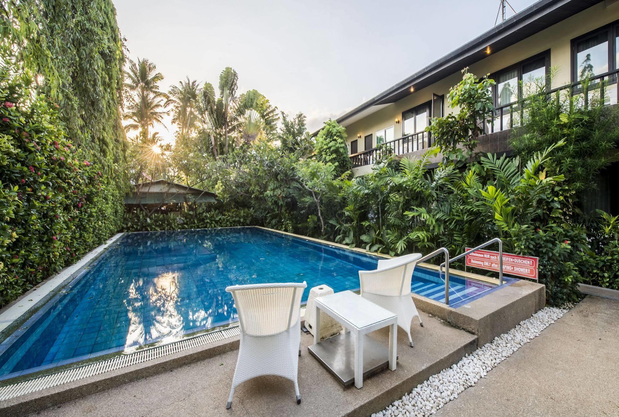 Lokal Phuket 