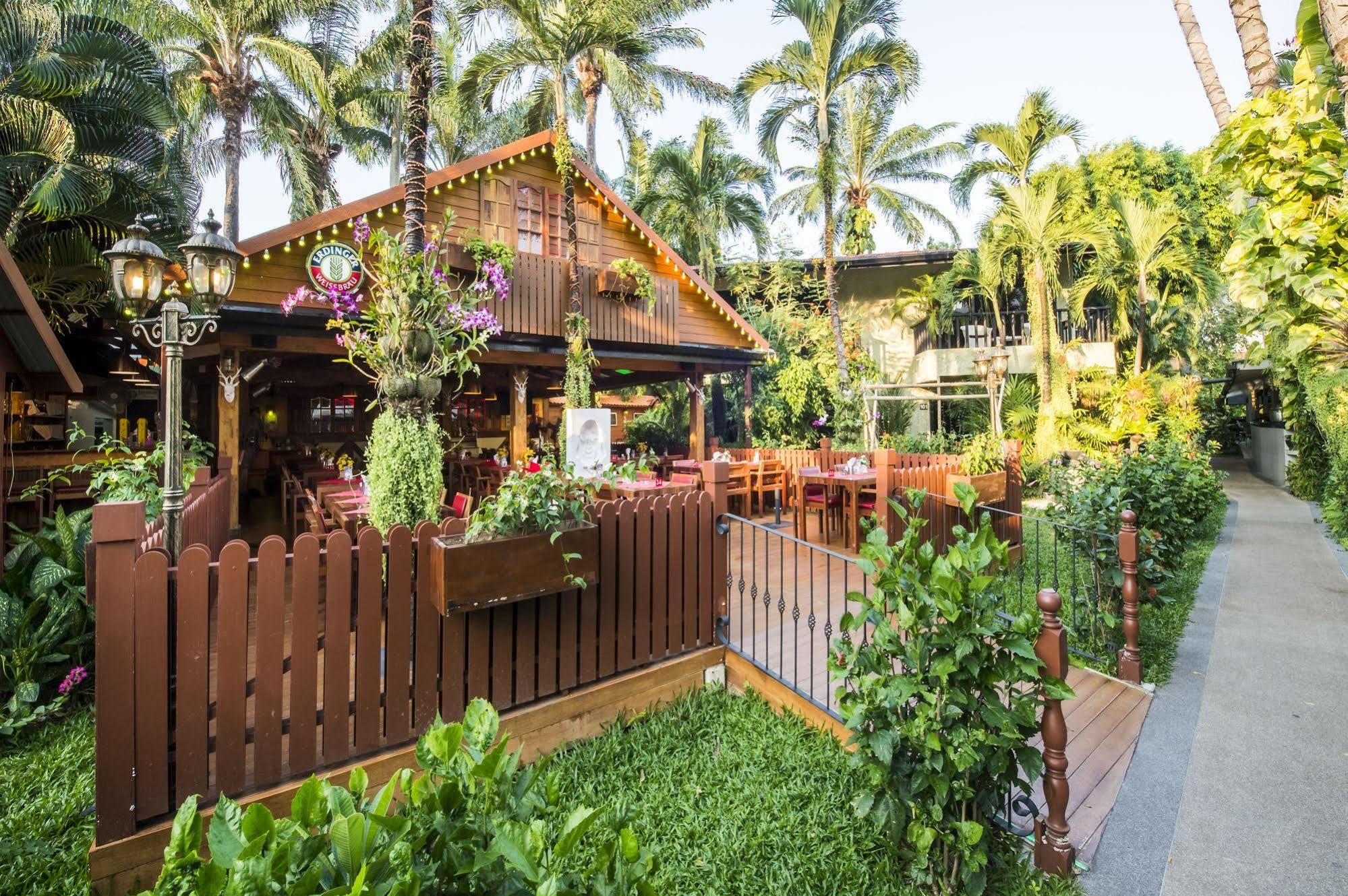 Hotel Lokal Phuket 