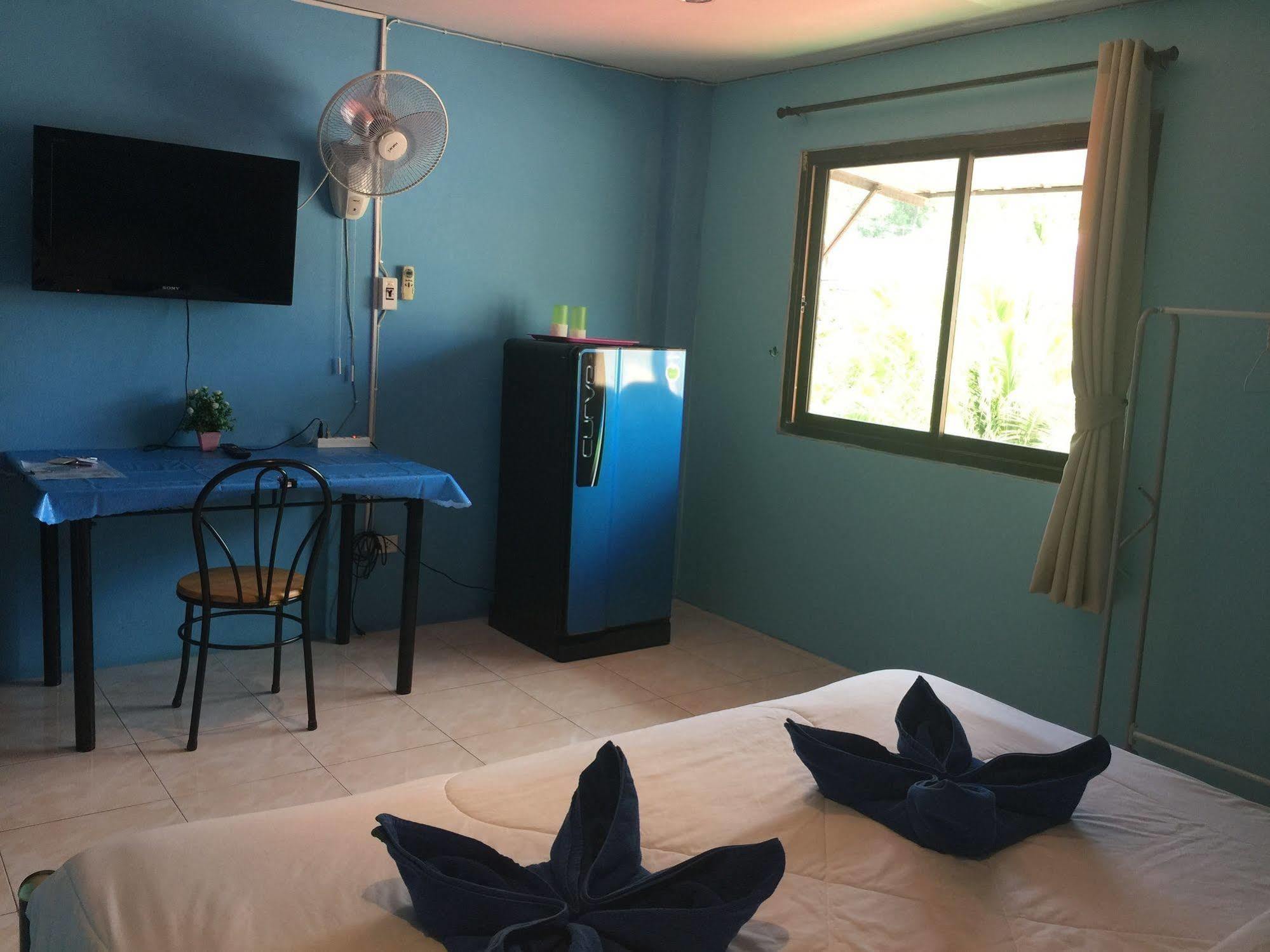 Dreams & Economy hotel