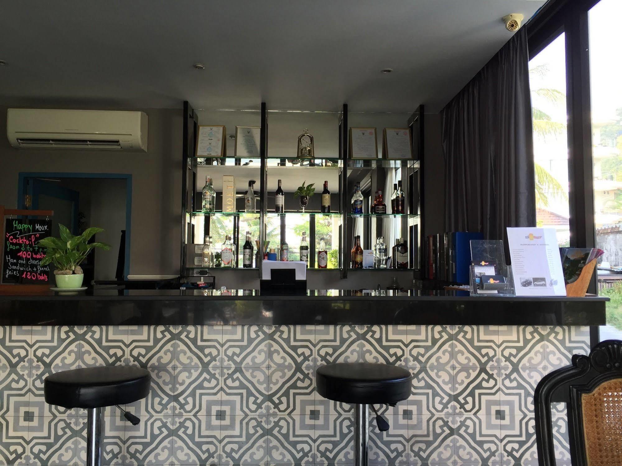 Sky Lantern Hotel Phuket