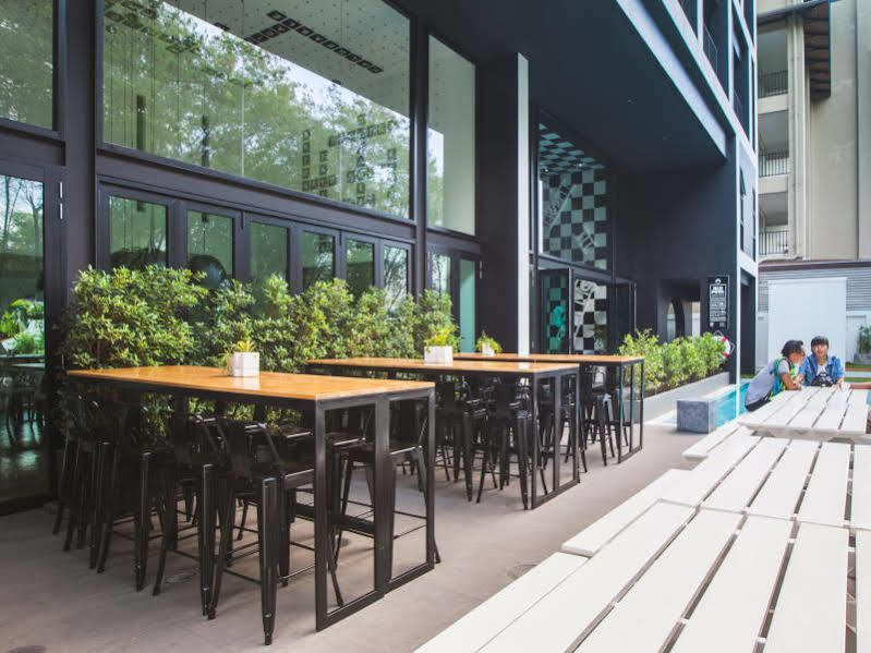 Hotel Blu Monkey Hub And Town- Free Day Coworking Space