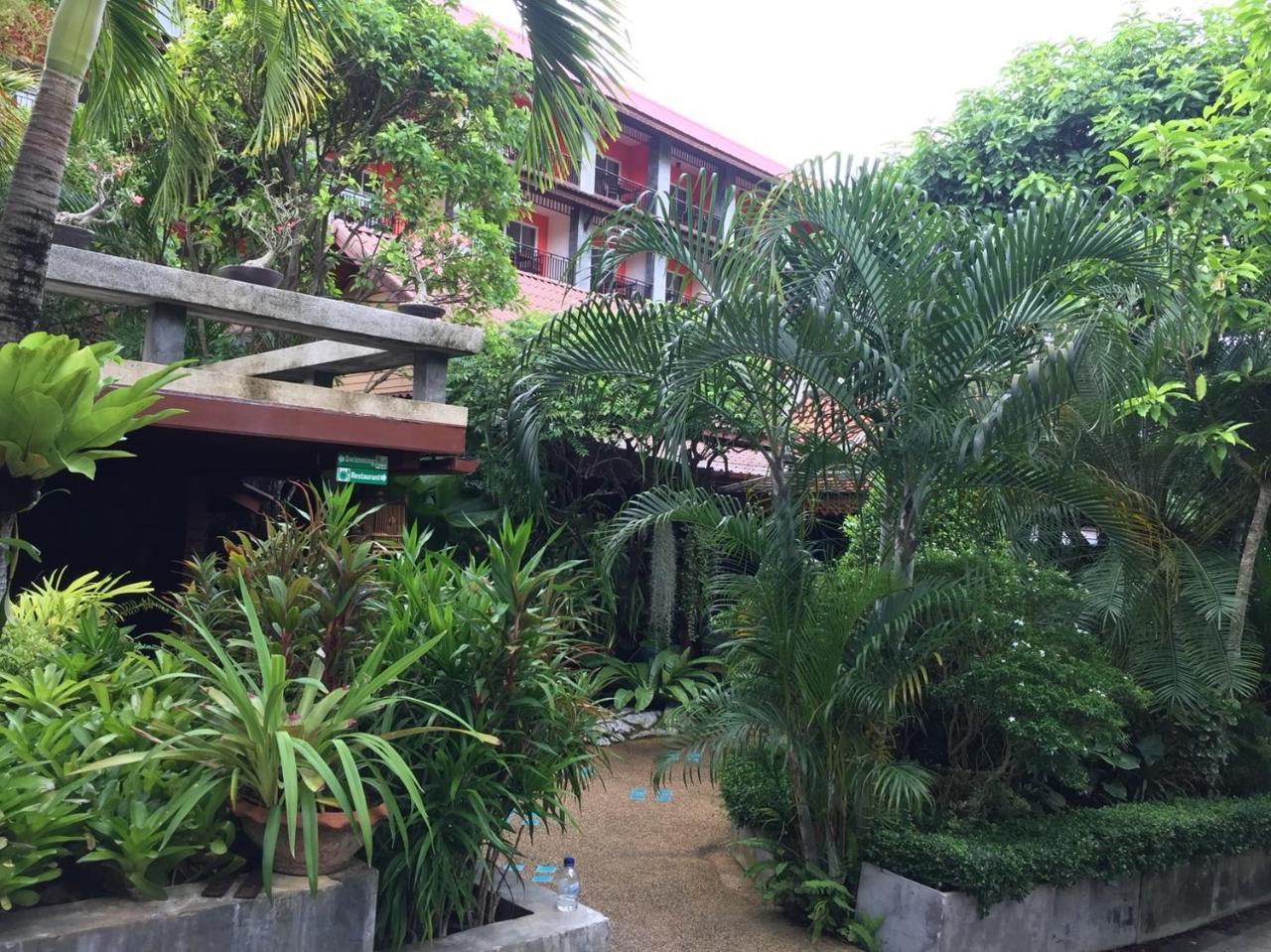 Resort Baan Vanida Garden Karon