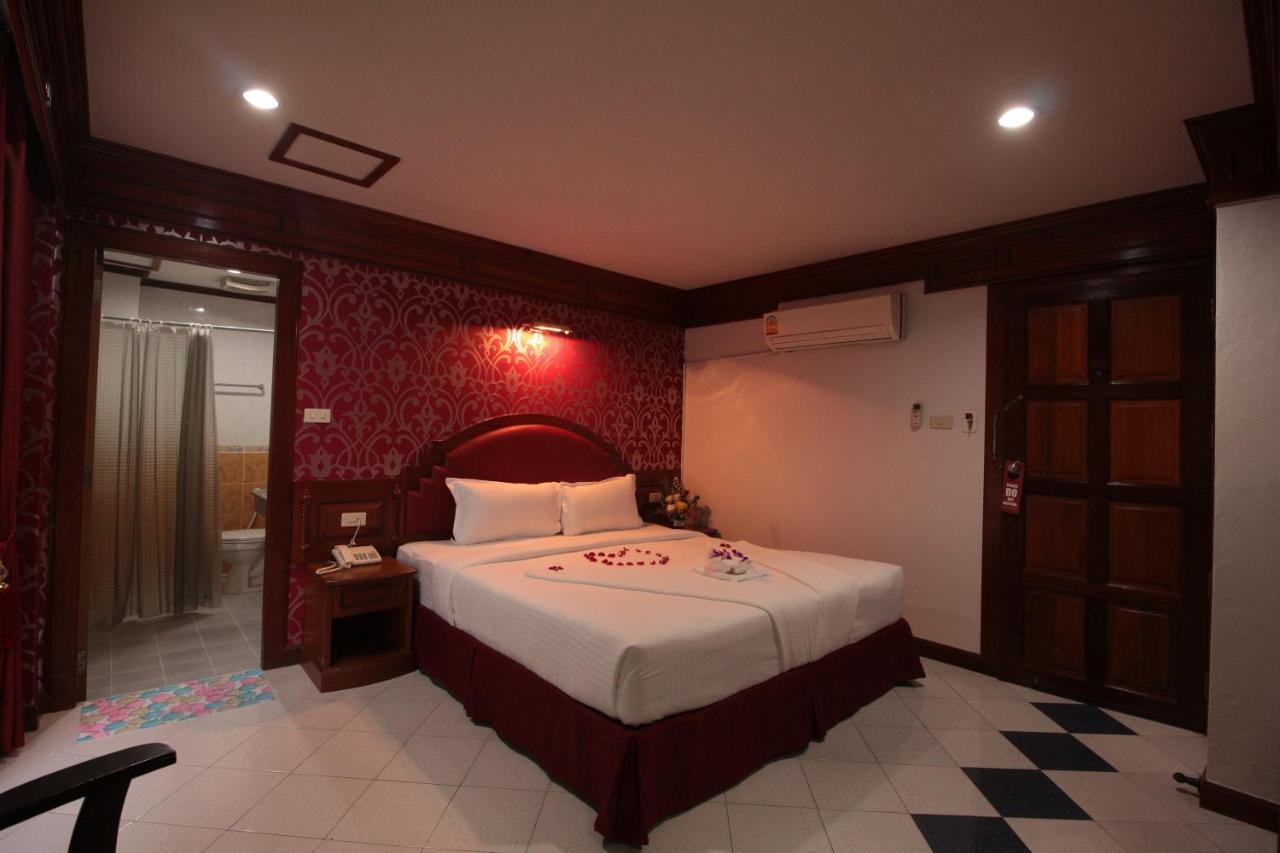 Hotel Taj Phuket 2*