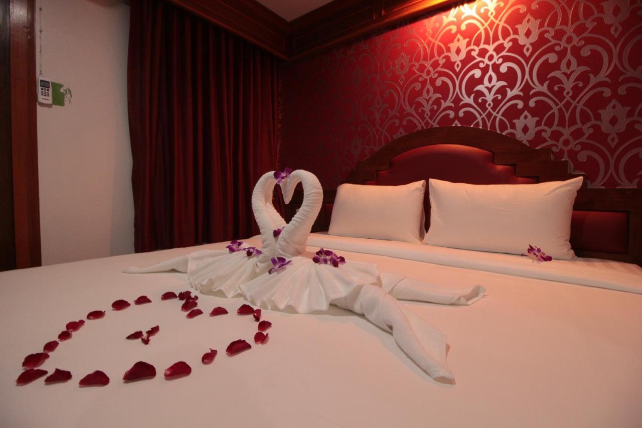 Hotel Taj Phuket 2*