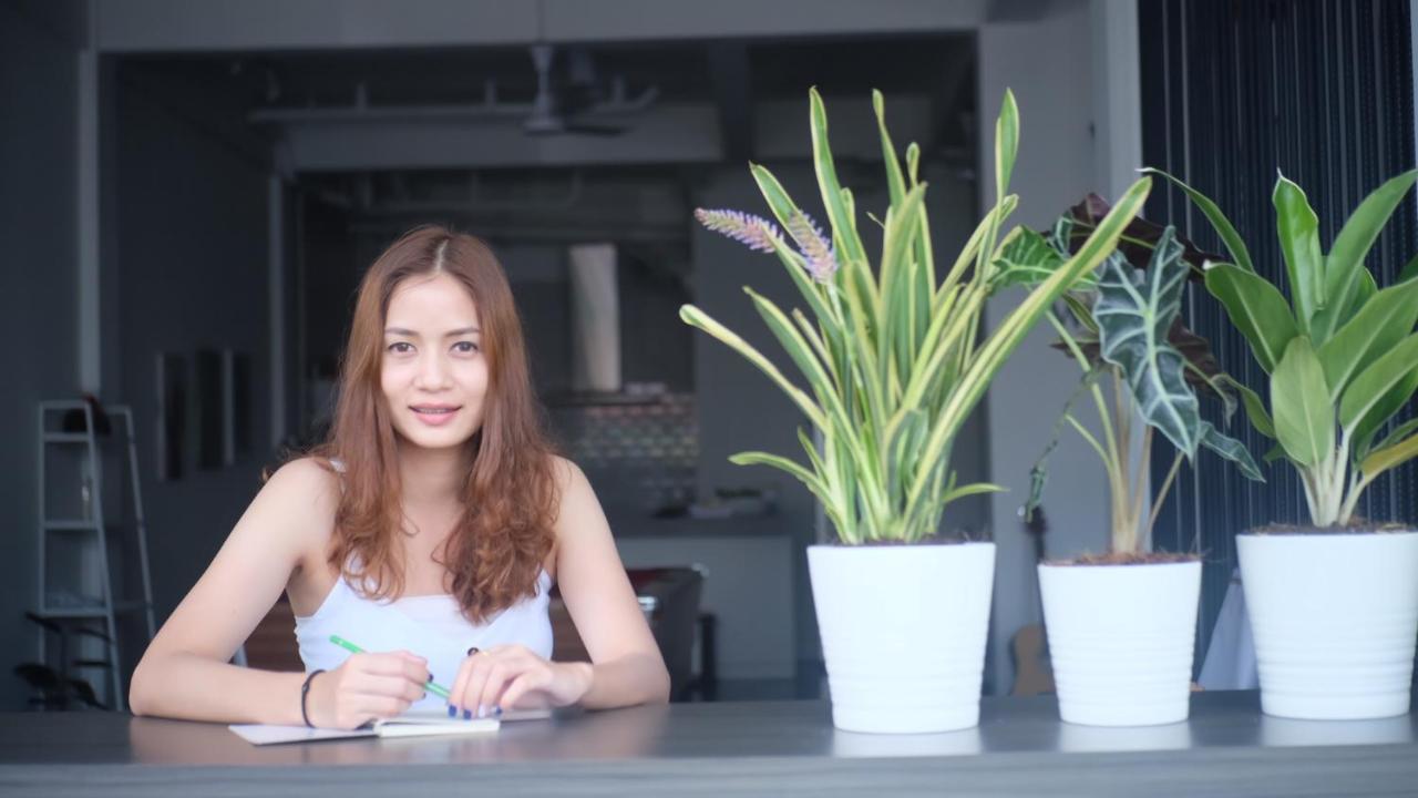 White Poshtel Asrama