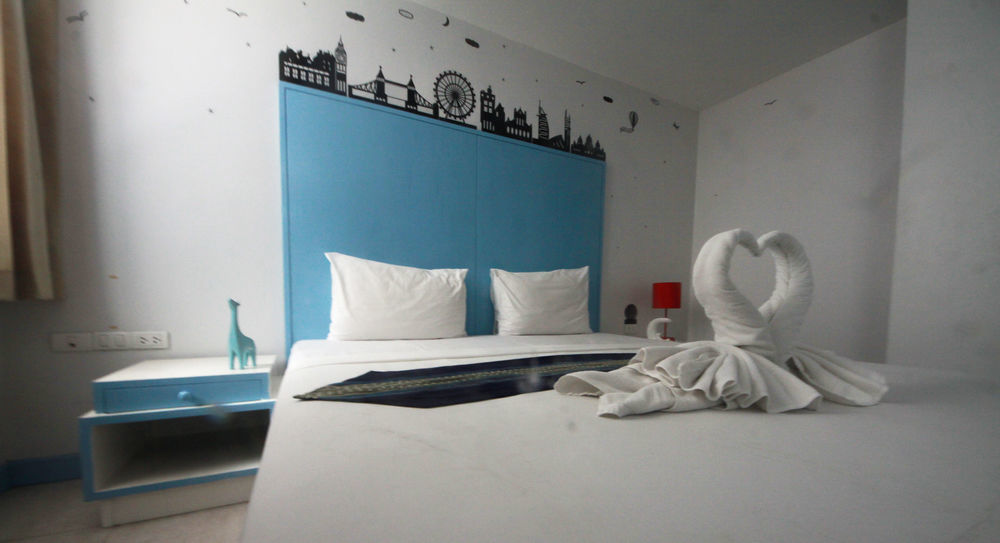 Noble House - 200 Meters Patong 3*