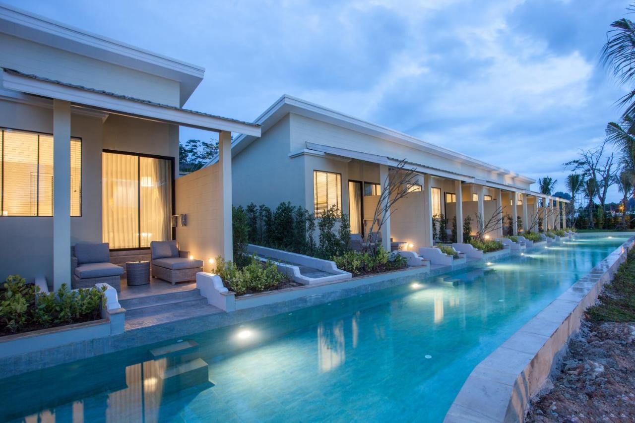 Craft & Villas, Town Hotel