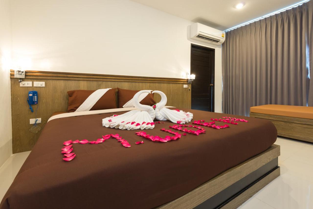 77 Bangla - Sha Certified Phuket