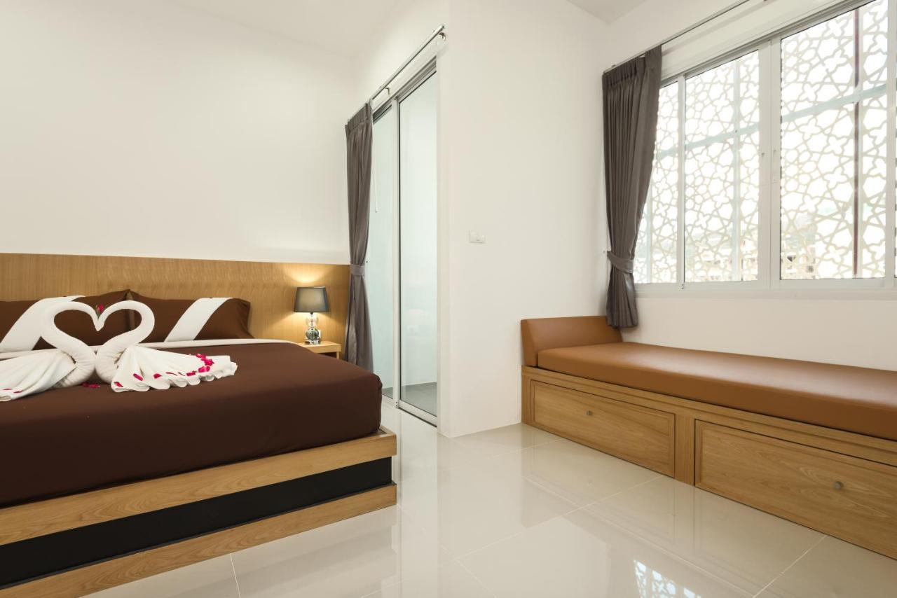 77 Bangla - Sha Certified Hotel