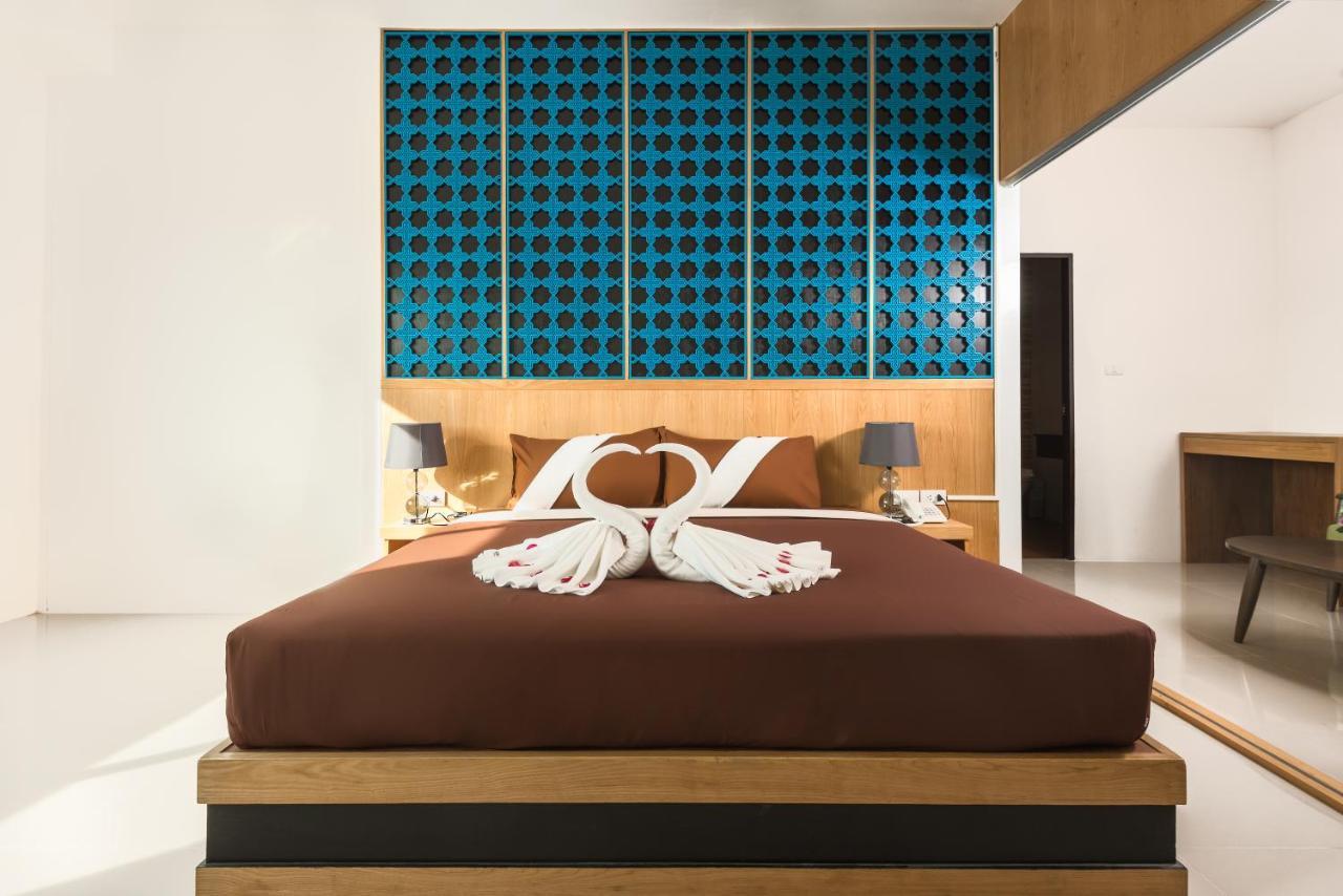 77 Bangla - Sha Certified Hotel