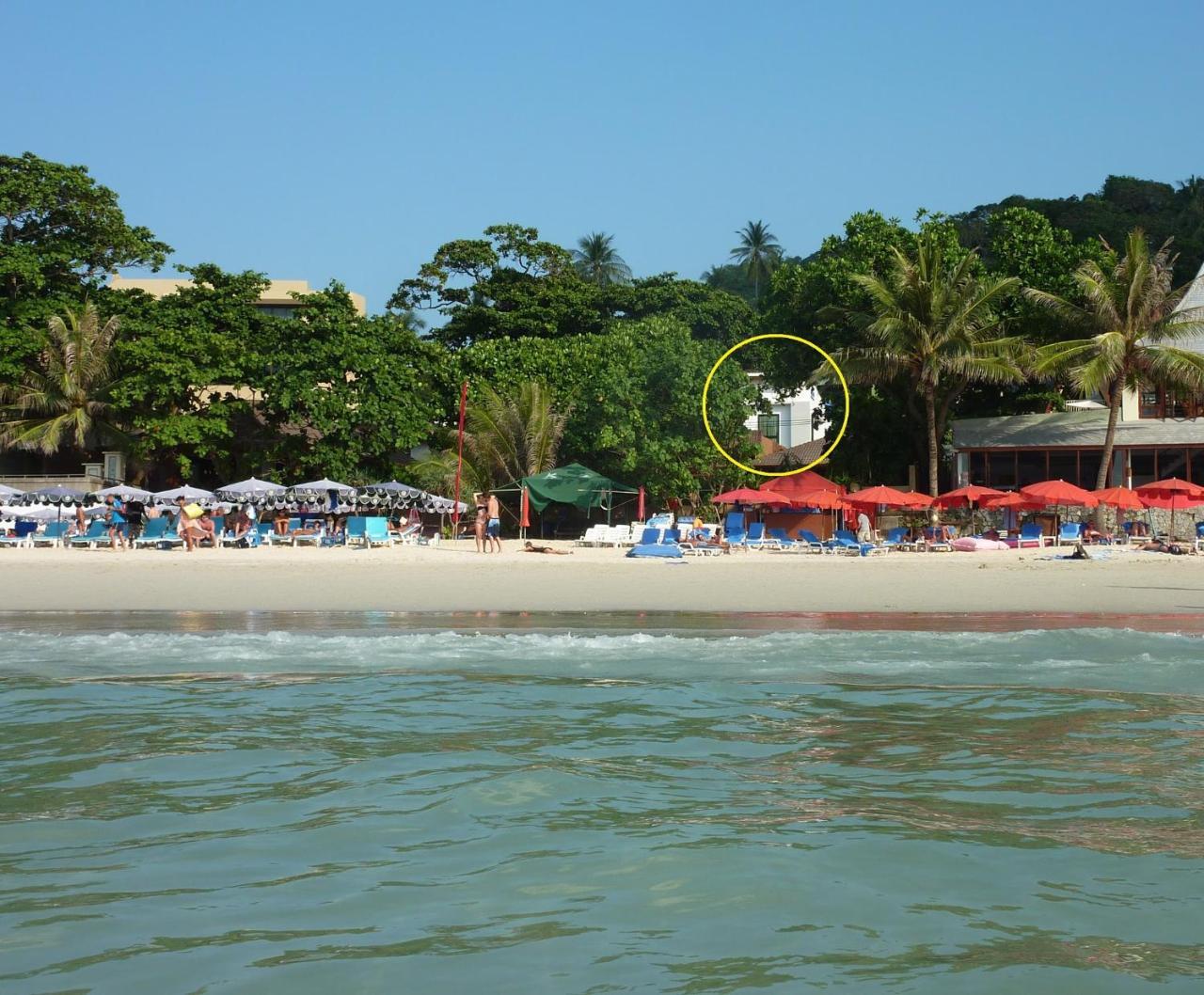 Beachwalk And Praia de Kata