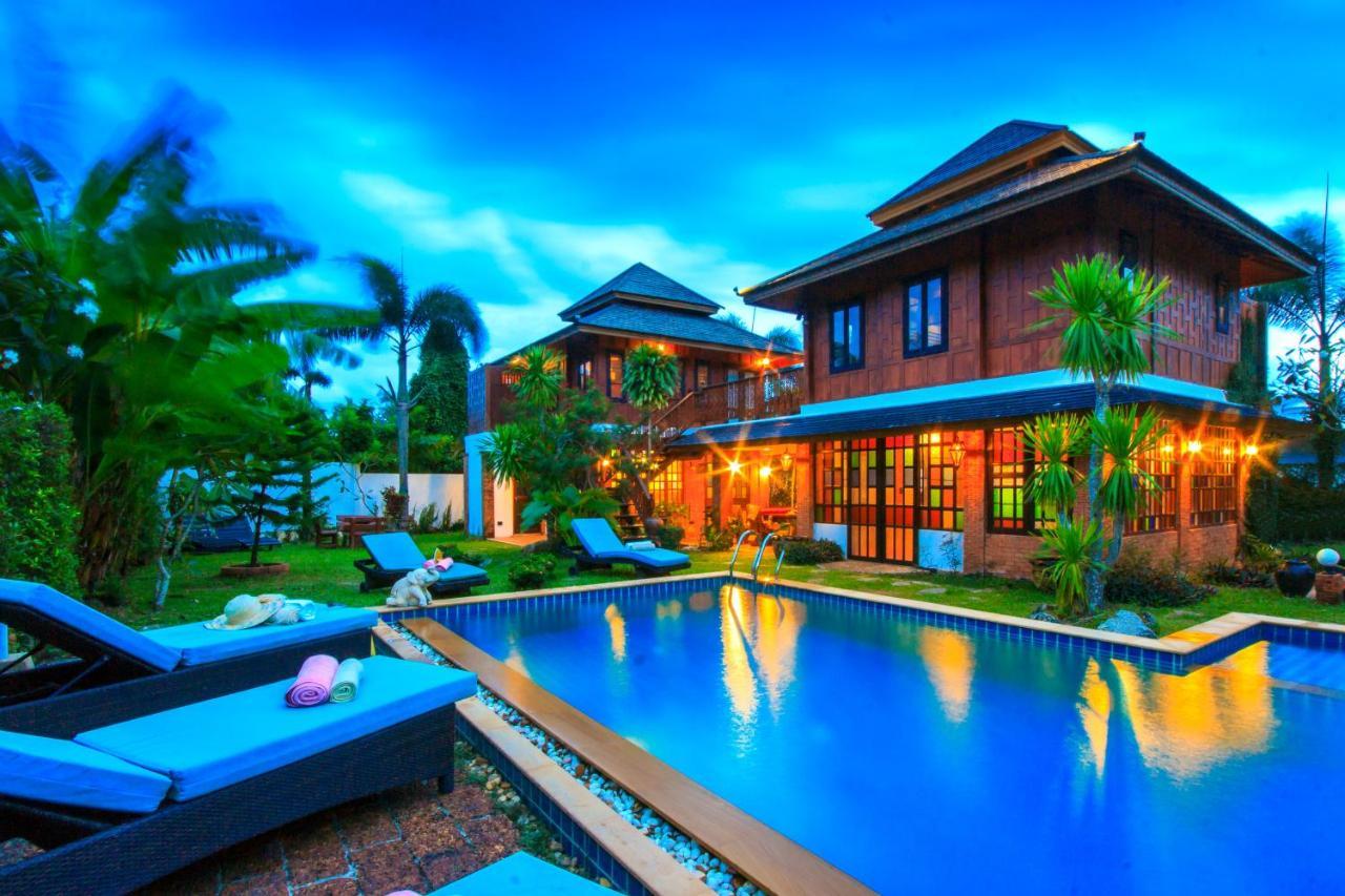 Lemon Tree Naturist Naiharn 3* Phuket