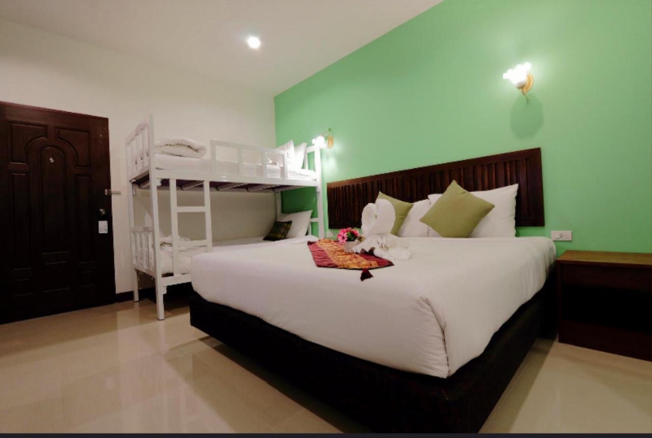 Hotel Bs Airport At Phuket 3*