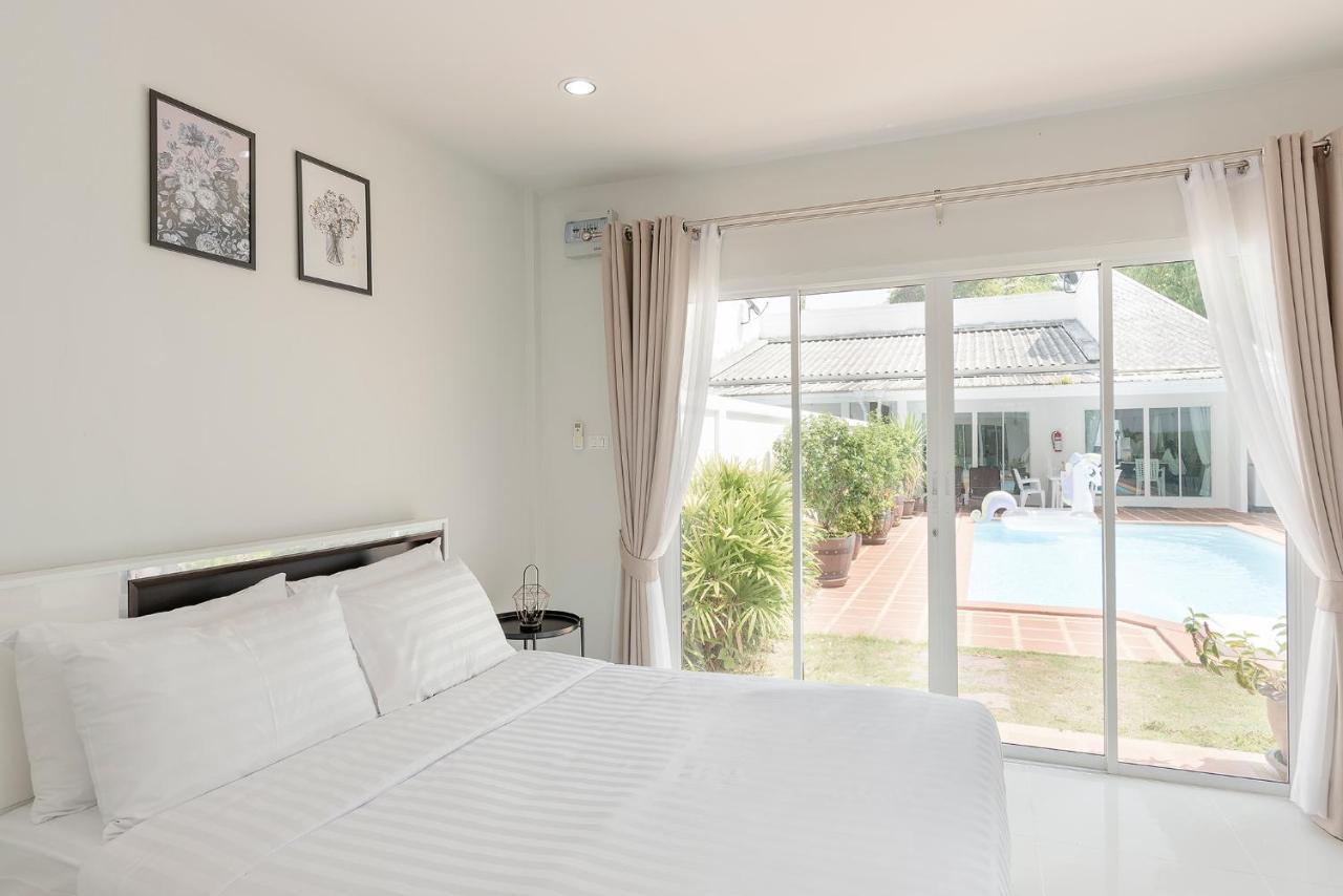 Baan Promphun Pool By Bv * Si Sunthon