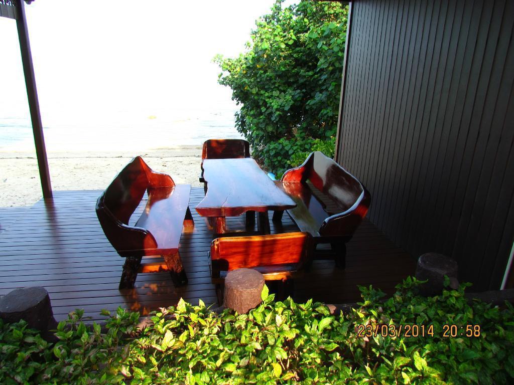 Chalong Front Apartment *