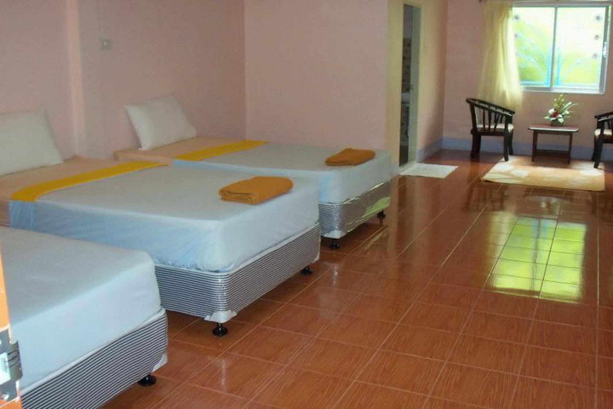 Gasthuis D's Corner & Phuket