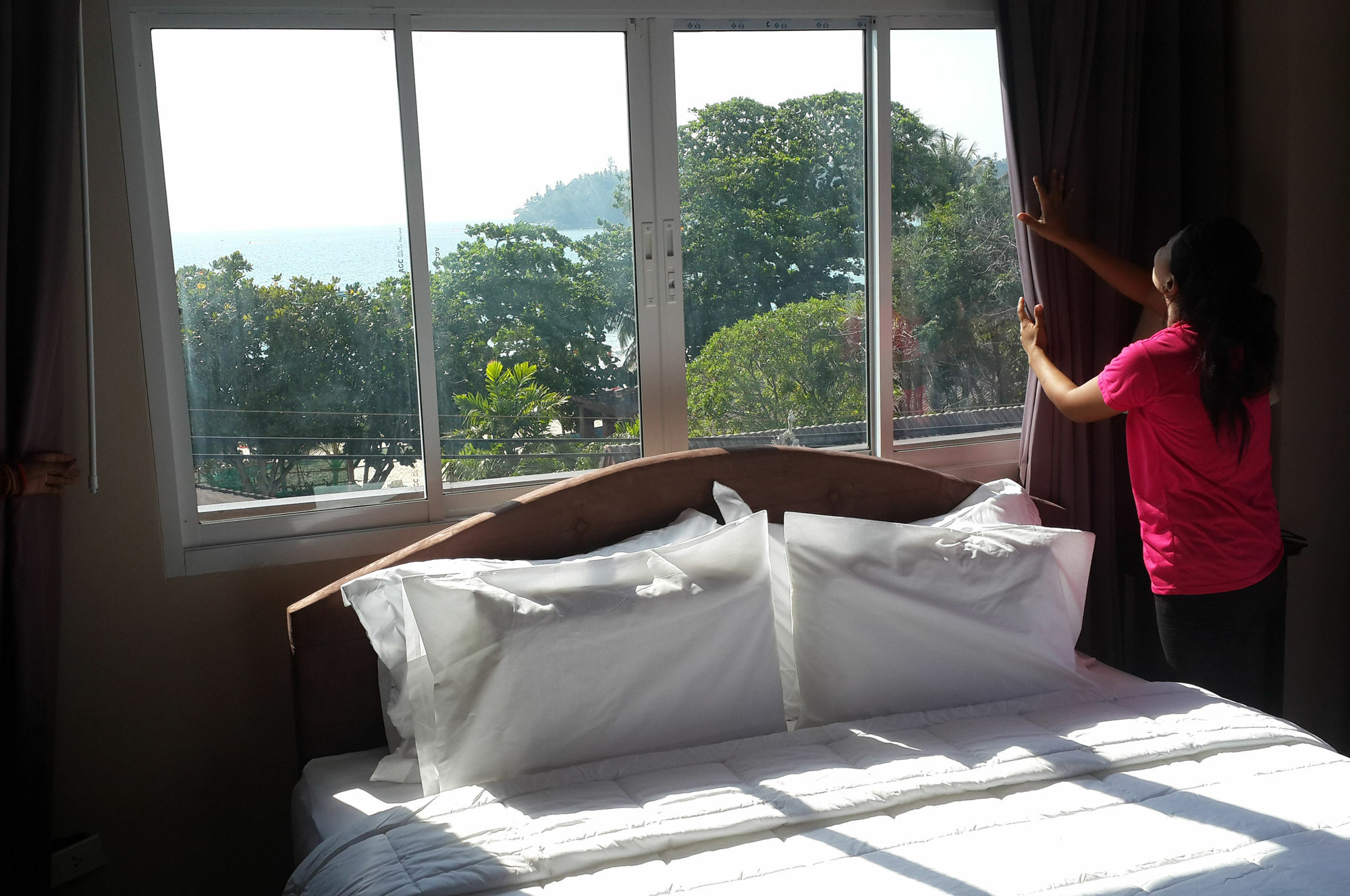 Hotel Beachwalk And Praia de Kata