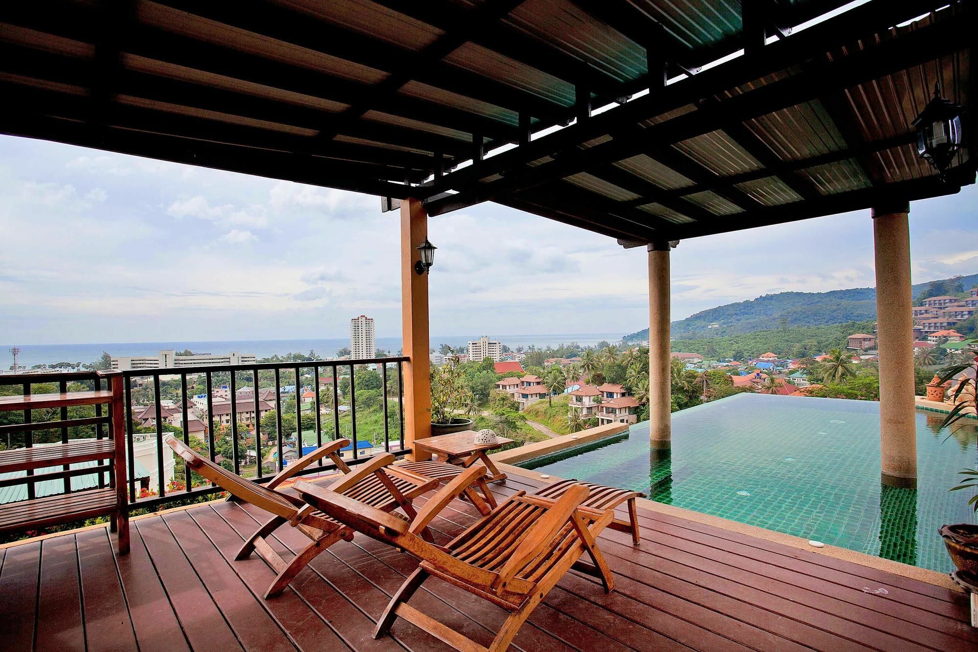 Villa Baan Pa Nom Karon