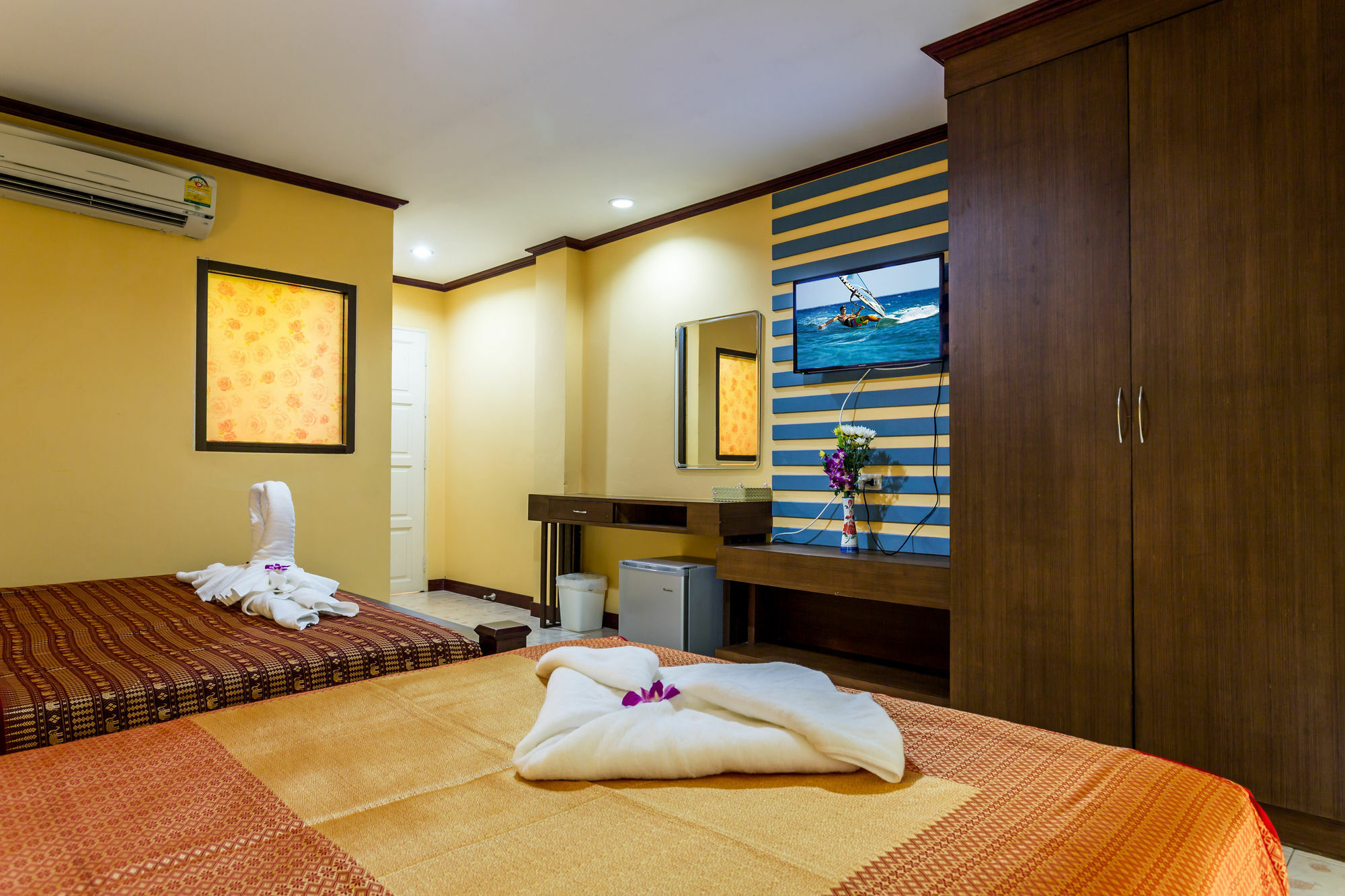 Rumah tetamu Royal 3*