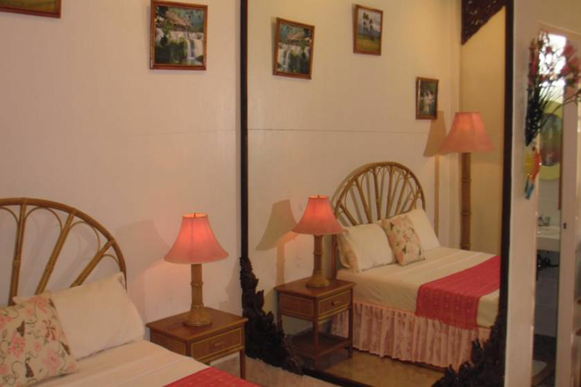 Hotel Sunbeach Mansion Patong