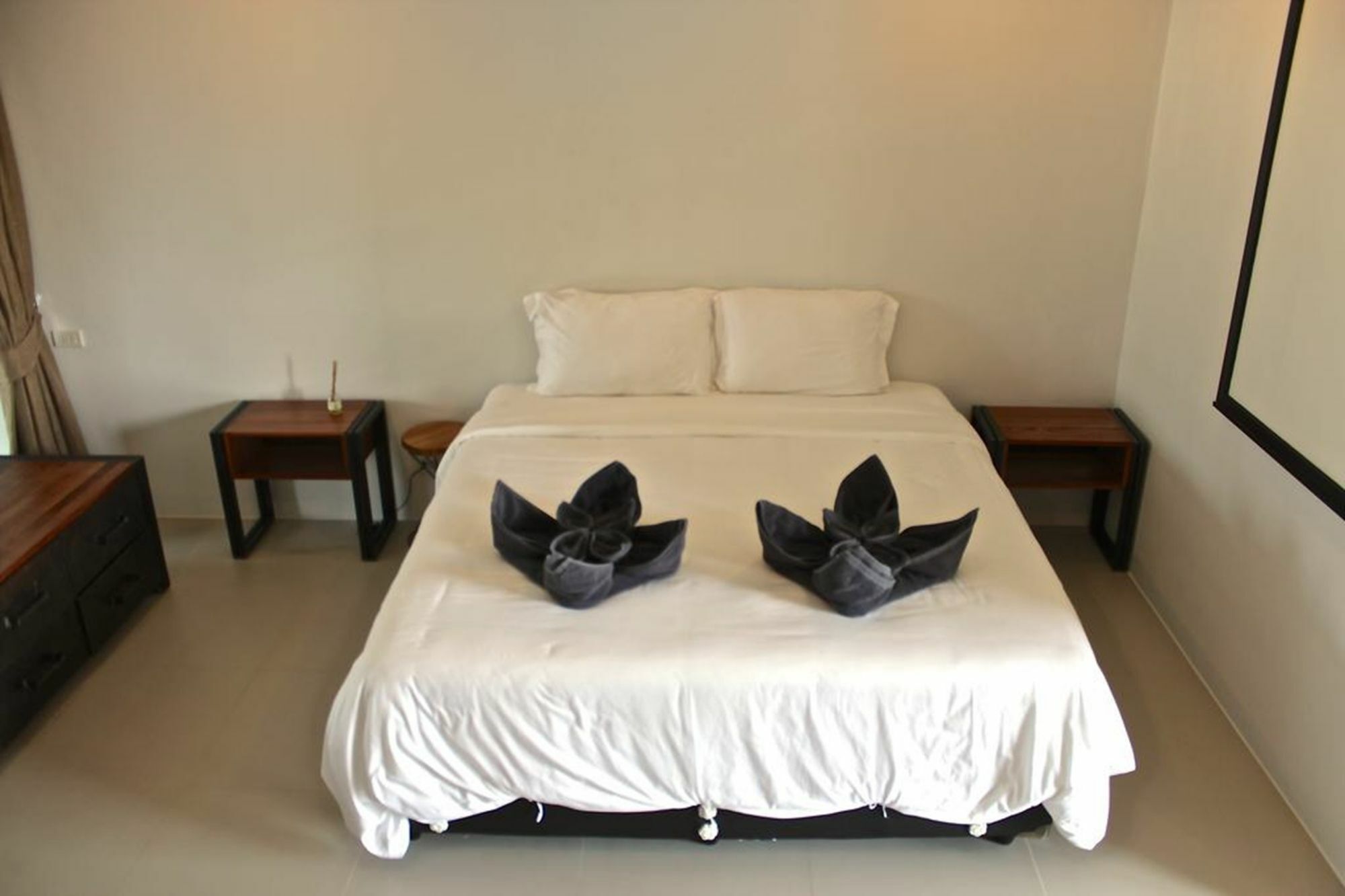 Little Paris * Phuket