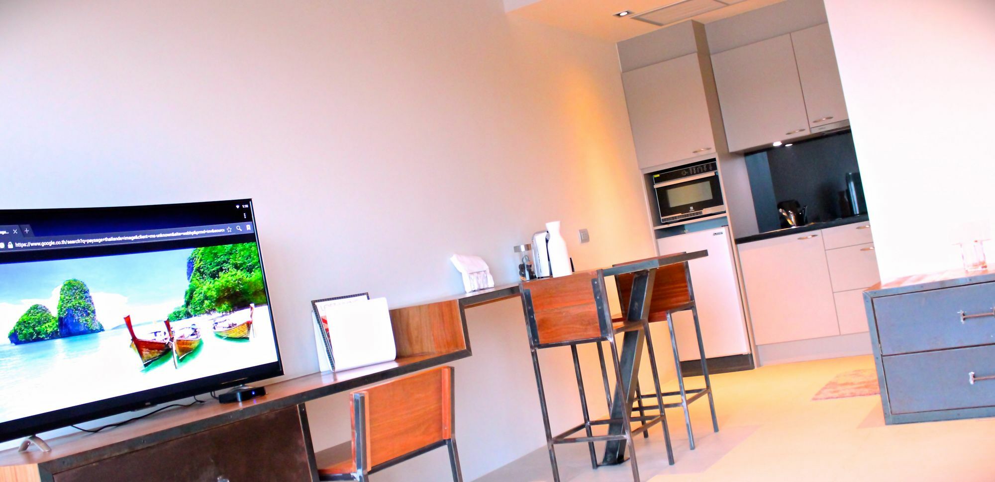 Little Paris Apartment Phuket