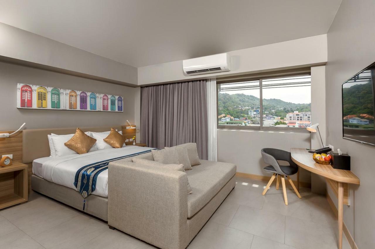 Journeyhub Phuket Hotel