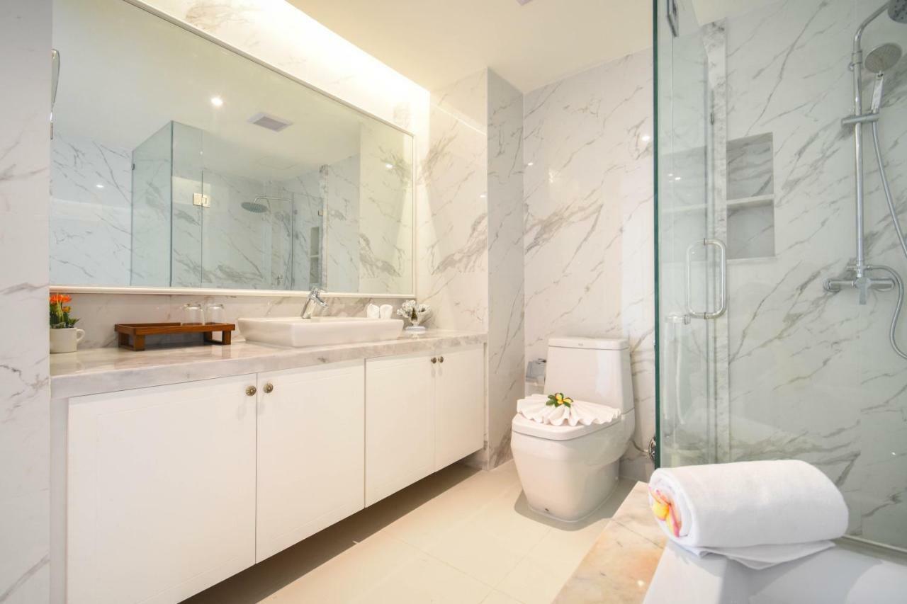 The Aristo Seaview Hotel 5*