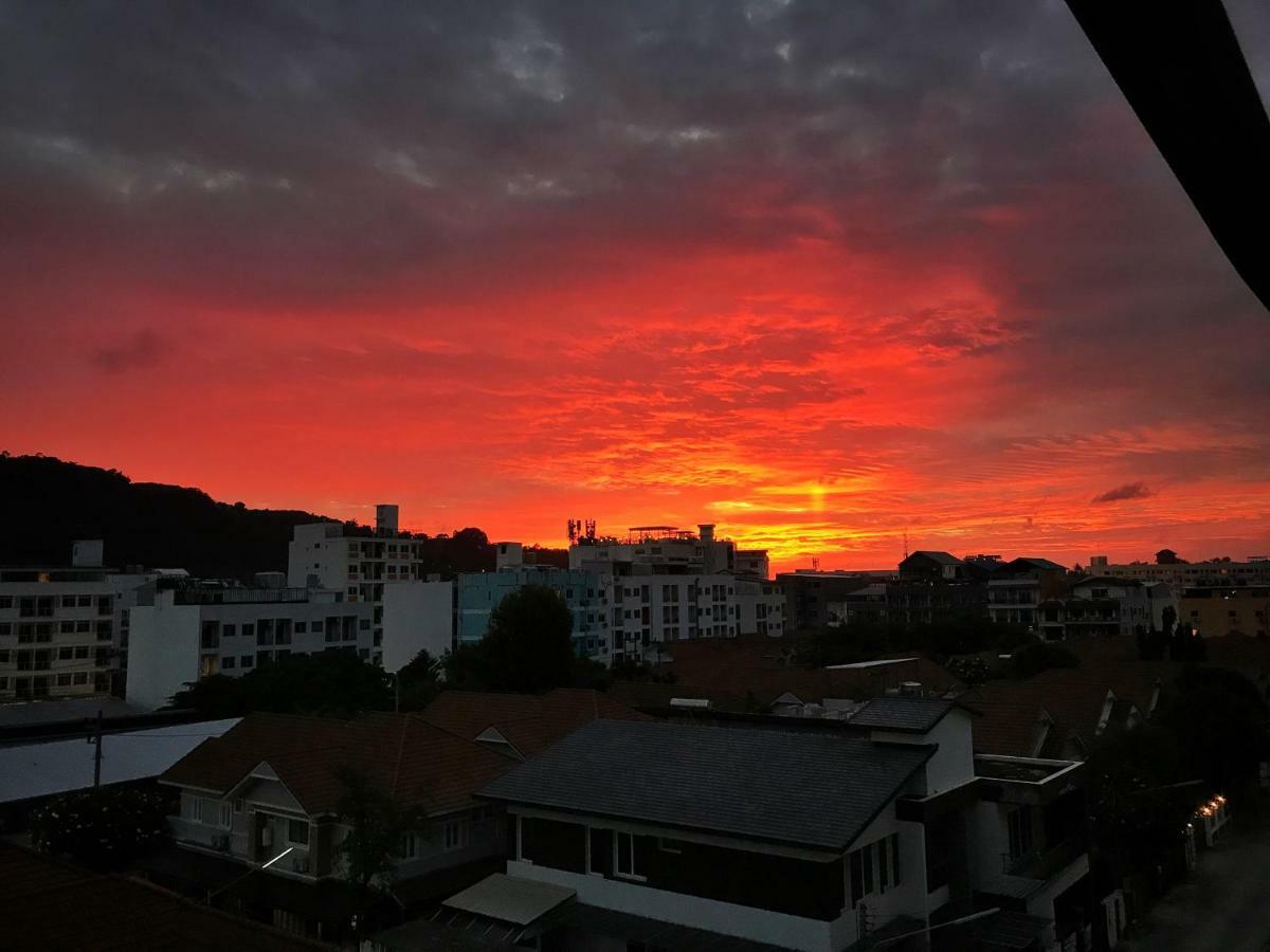 Tropical Sunset Patong