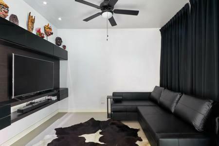 2/105 Green Hills Villa's