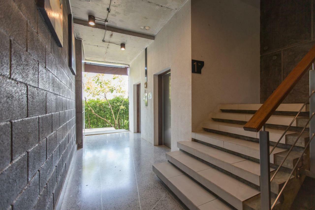 Oh-So-Sexy Rare Triple Penthouse In Pa Tong Apartamento *