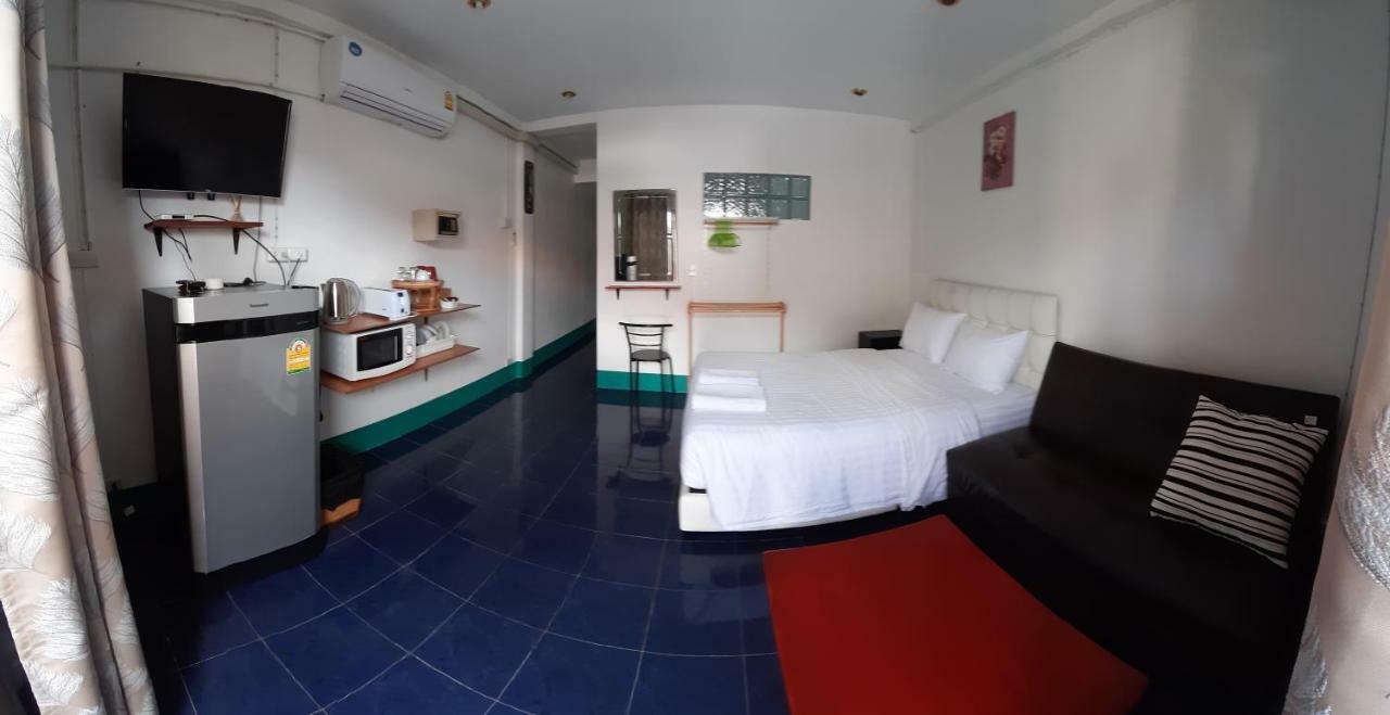 Chinn House 2*