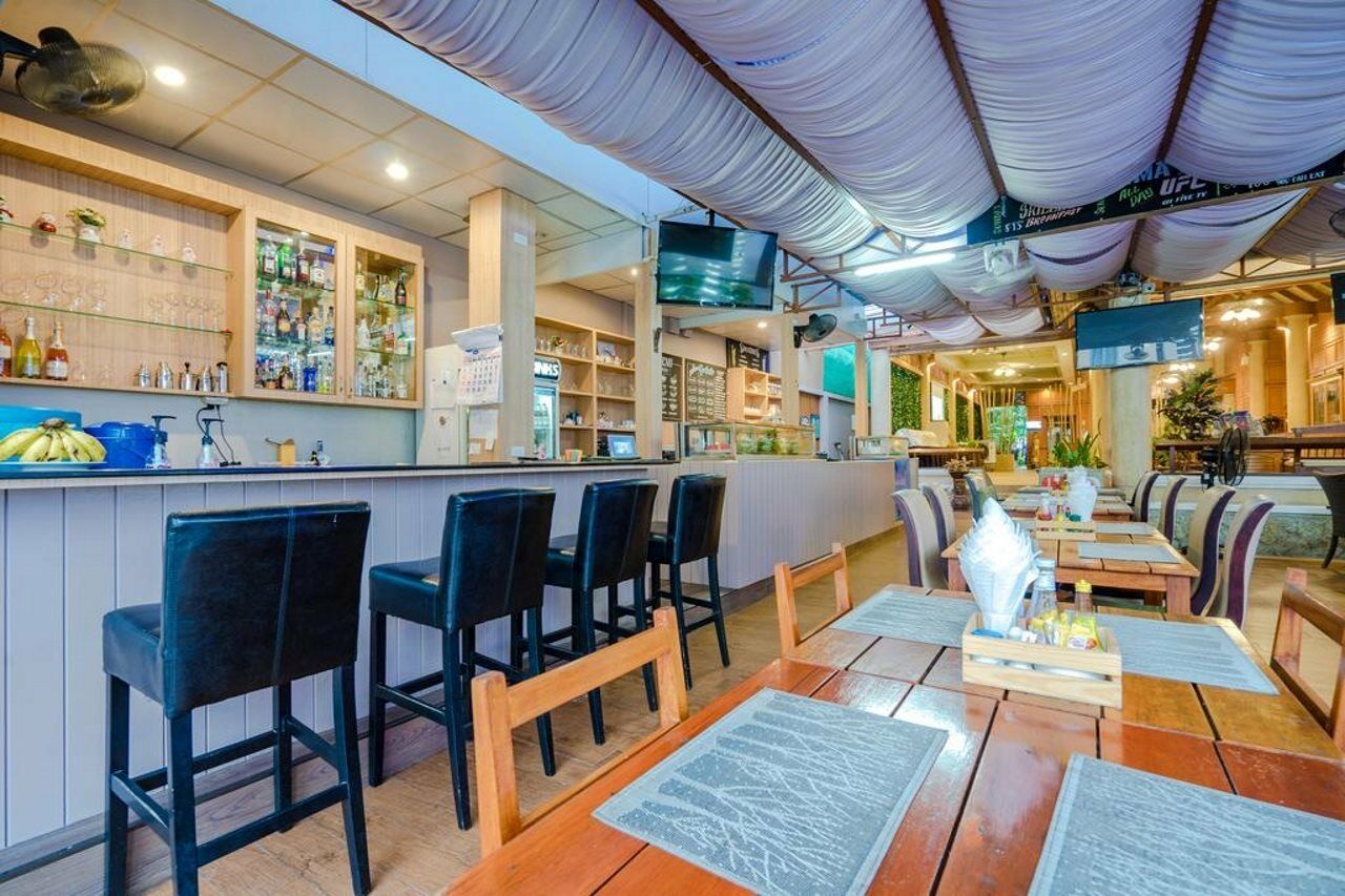 Patong Pearl Hotel 3*