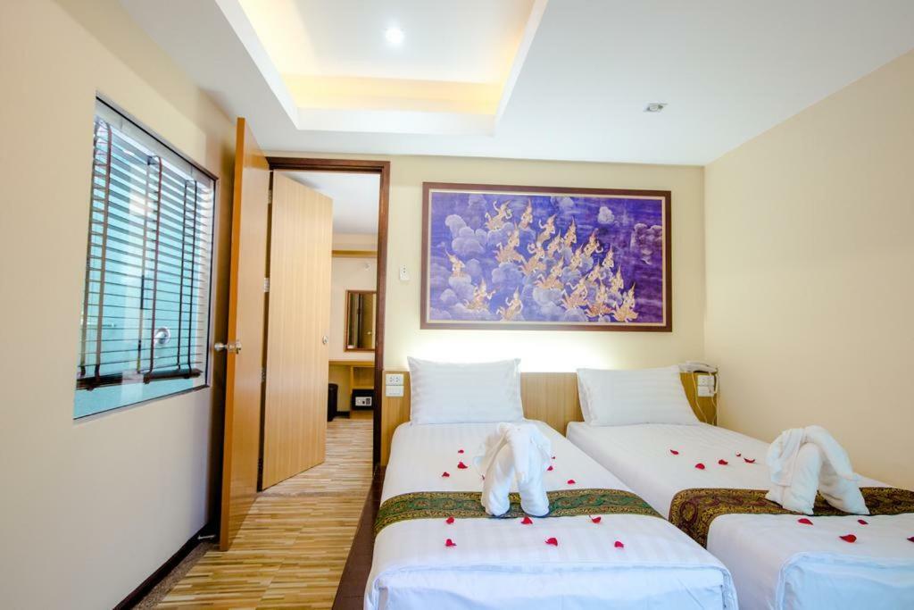 Landmark Hotel