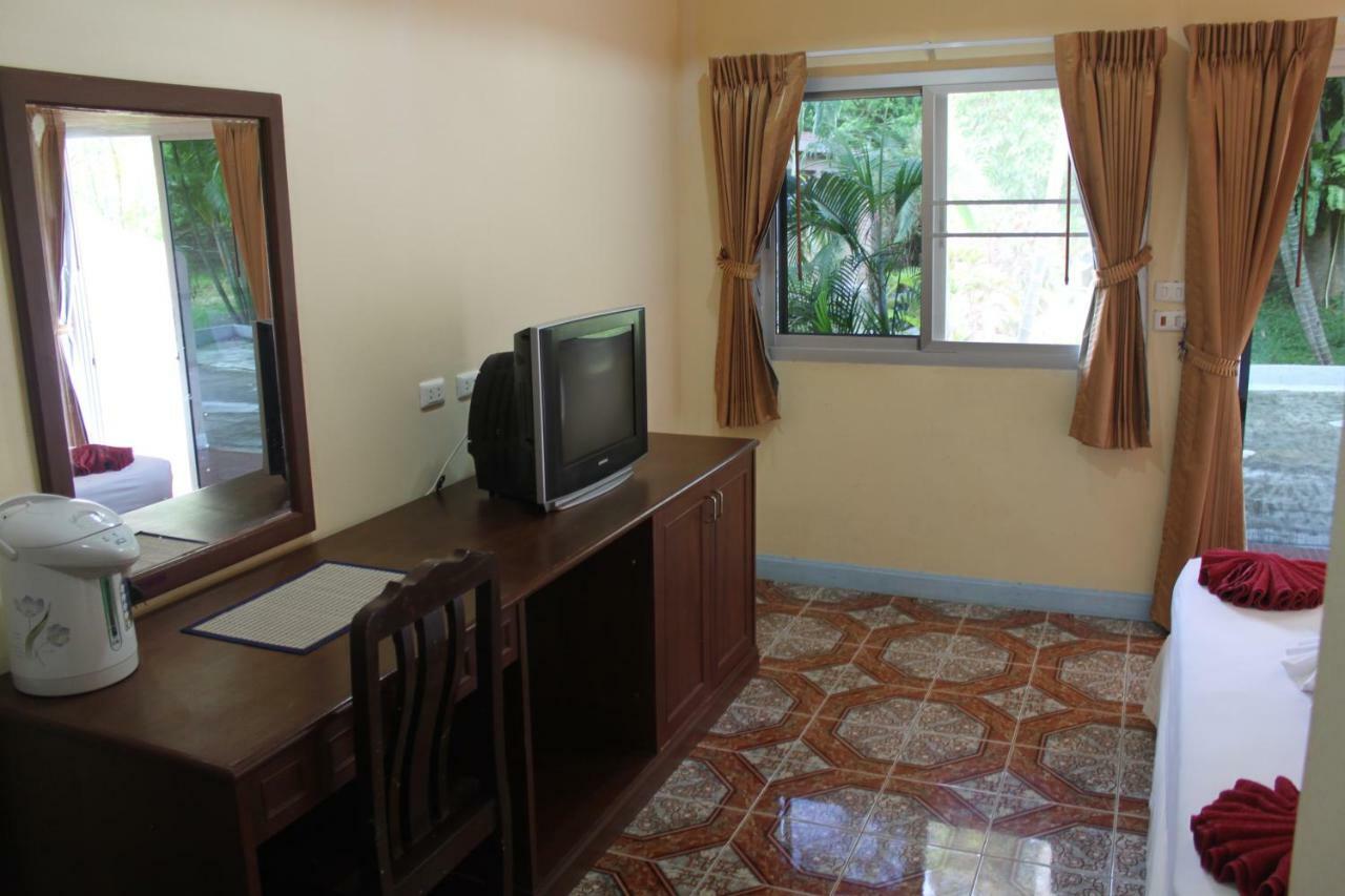 Guest house Merit Hill Bungalows Phuket
