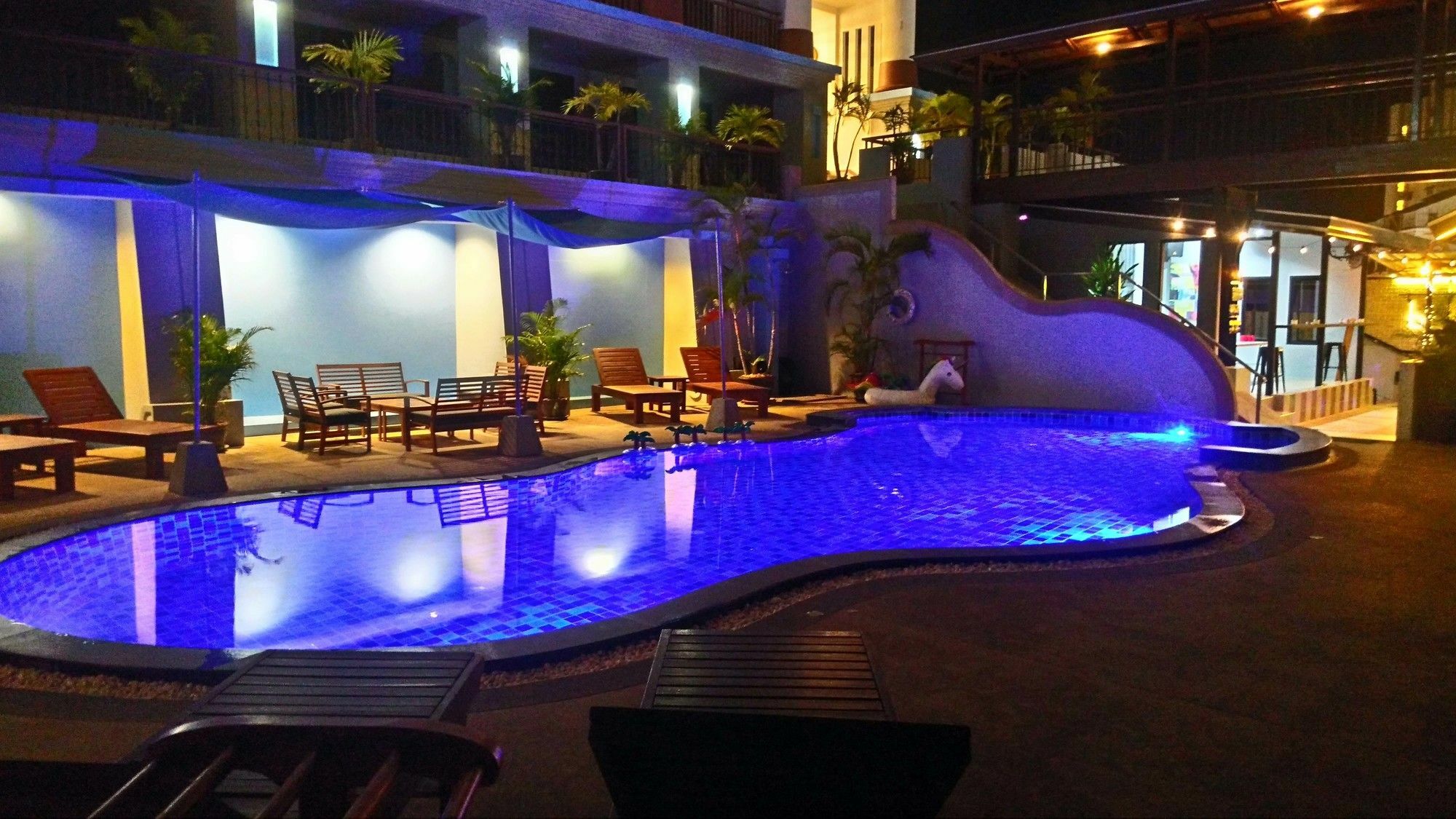 Hostel Bodega Phuket (adults Only)