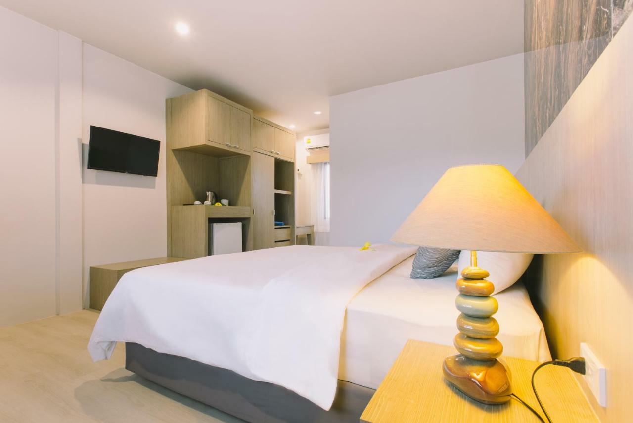 Fantasy Hill Hotel 2*