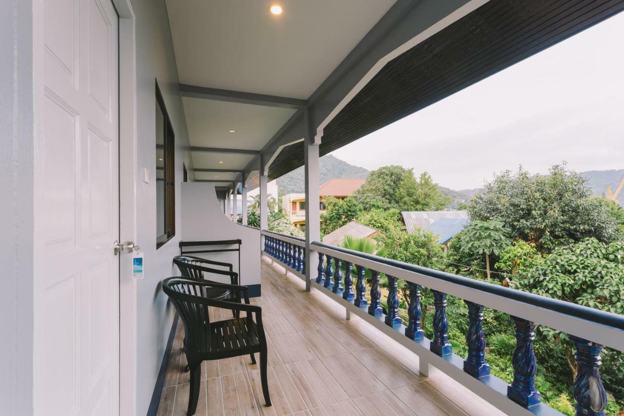 Fantasy Hill Hotel