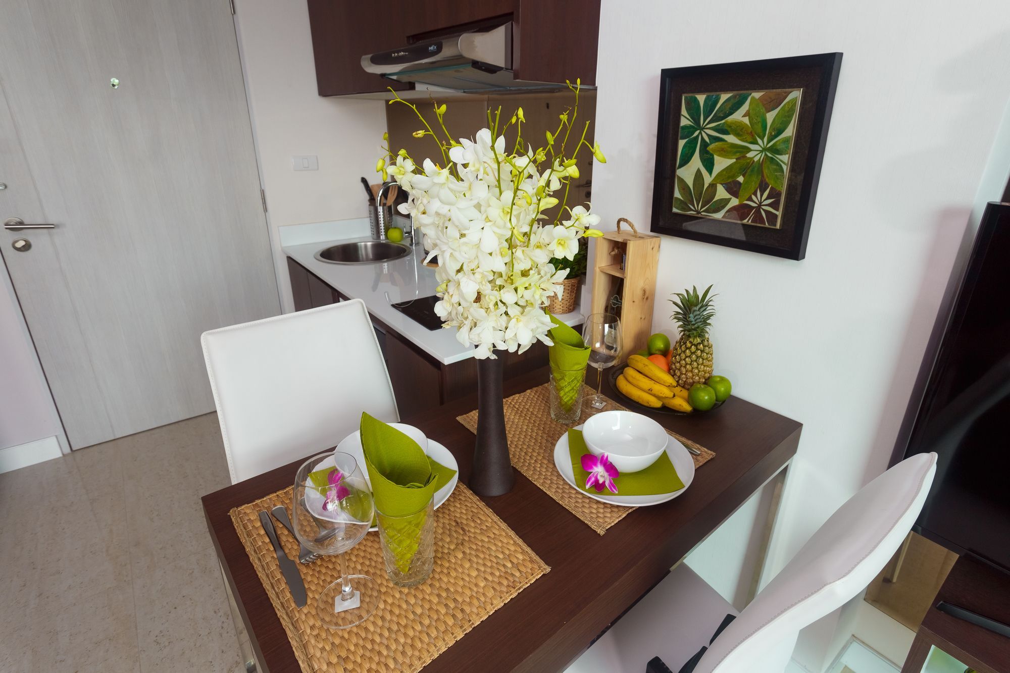 The Aristo 421 Resort