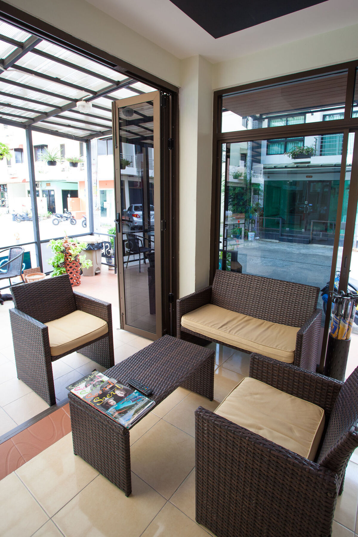 Hotel The Sr