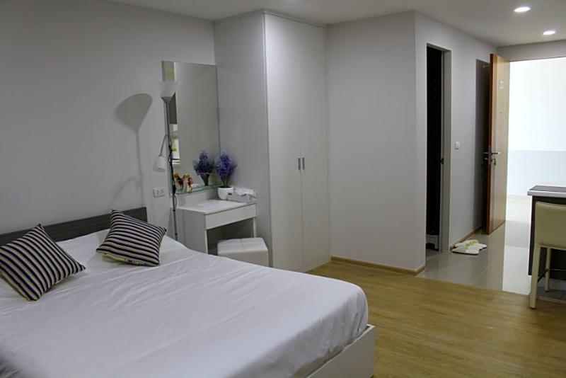 Ozone Condotel 716 Hotel Karon
