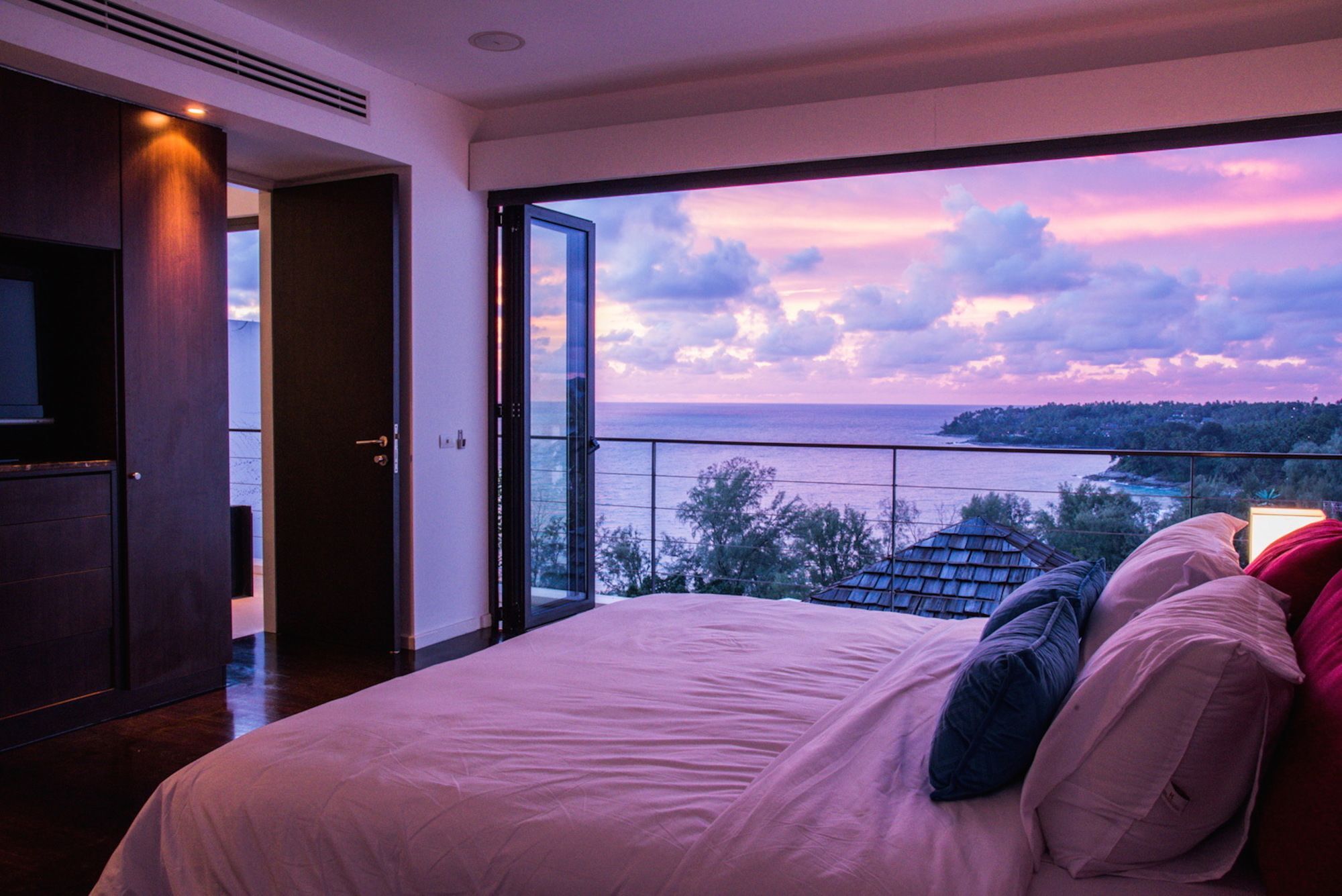 Surin Heights By Seventh Hotel *