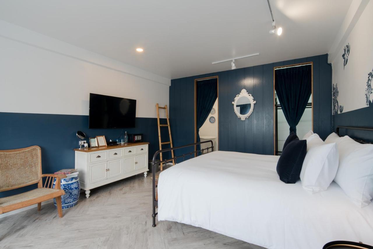 Blu Monkey Boutique Town Hotel