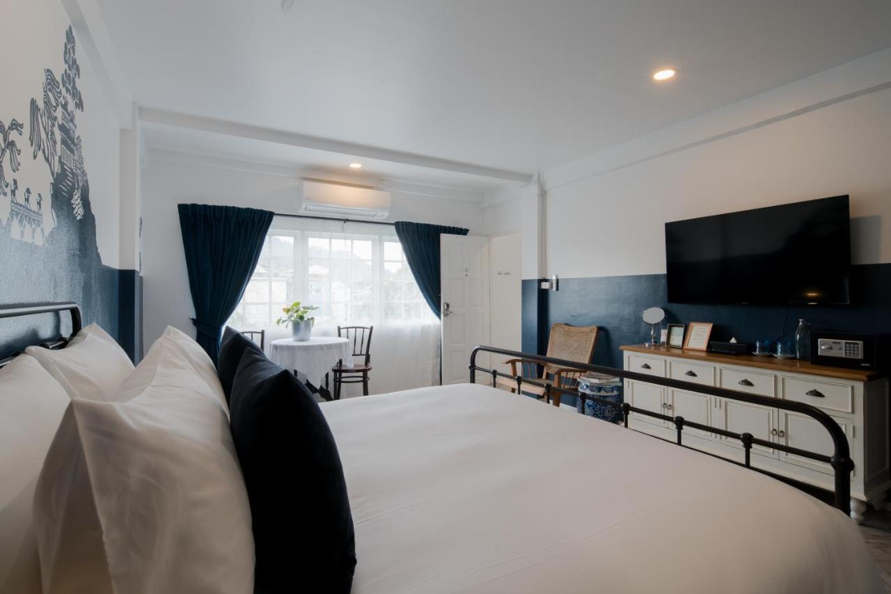 Hotel Blu Monkey Boutique Town
