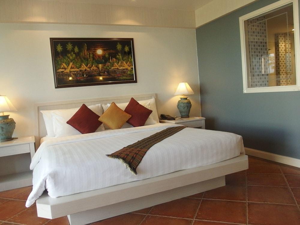 Resort Sea Sands Resort-sha 4*