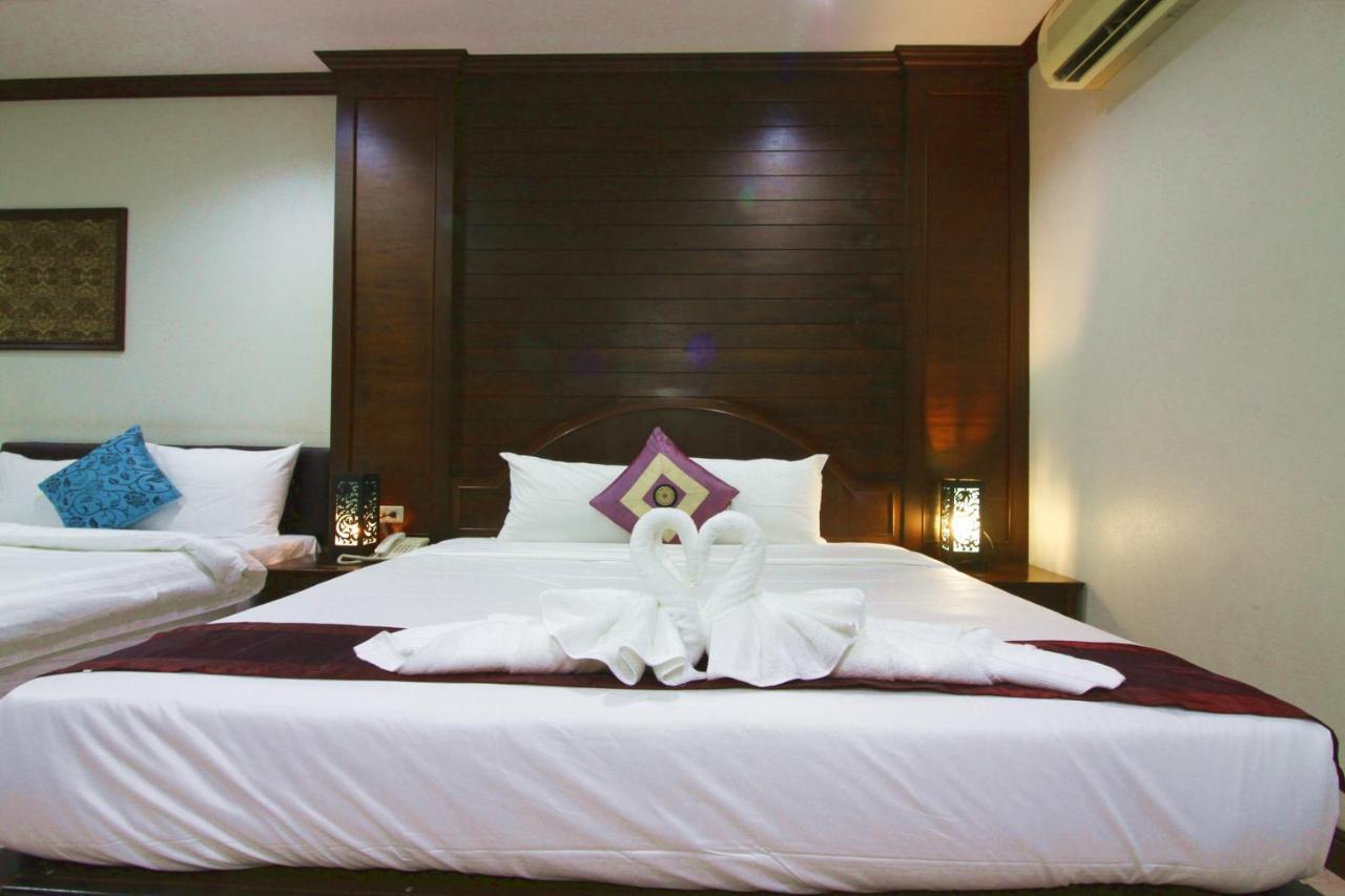 Hotel Baan Veerakit 4*