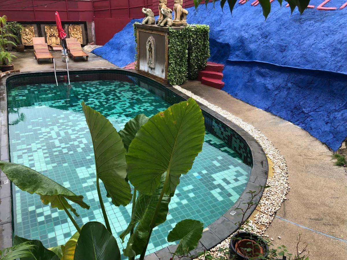 Hotel Baan Veerakit Patong