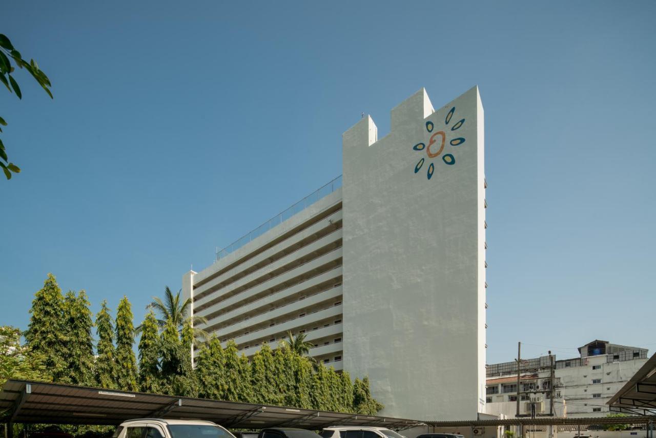 Phuket Palace Condominium By W Apartment