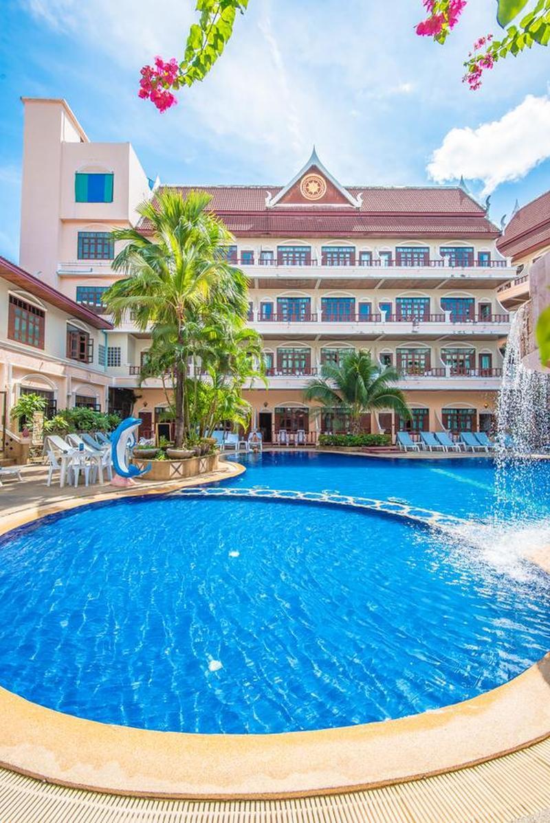 Tony Resort
