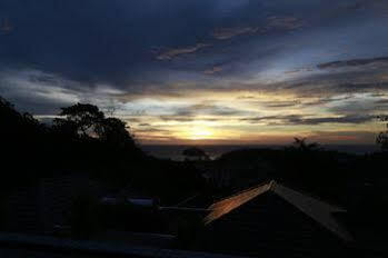 Baan Kongdee Sunset